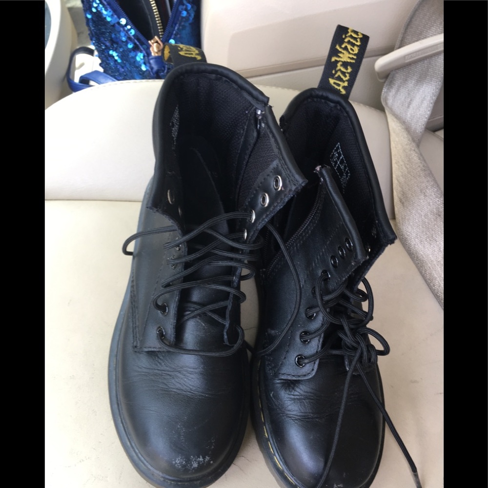 Girls combat boots
